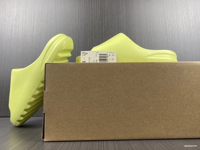 Slide GX6138 Adidas Yeezy Green 0710